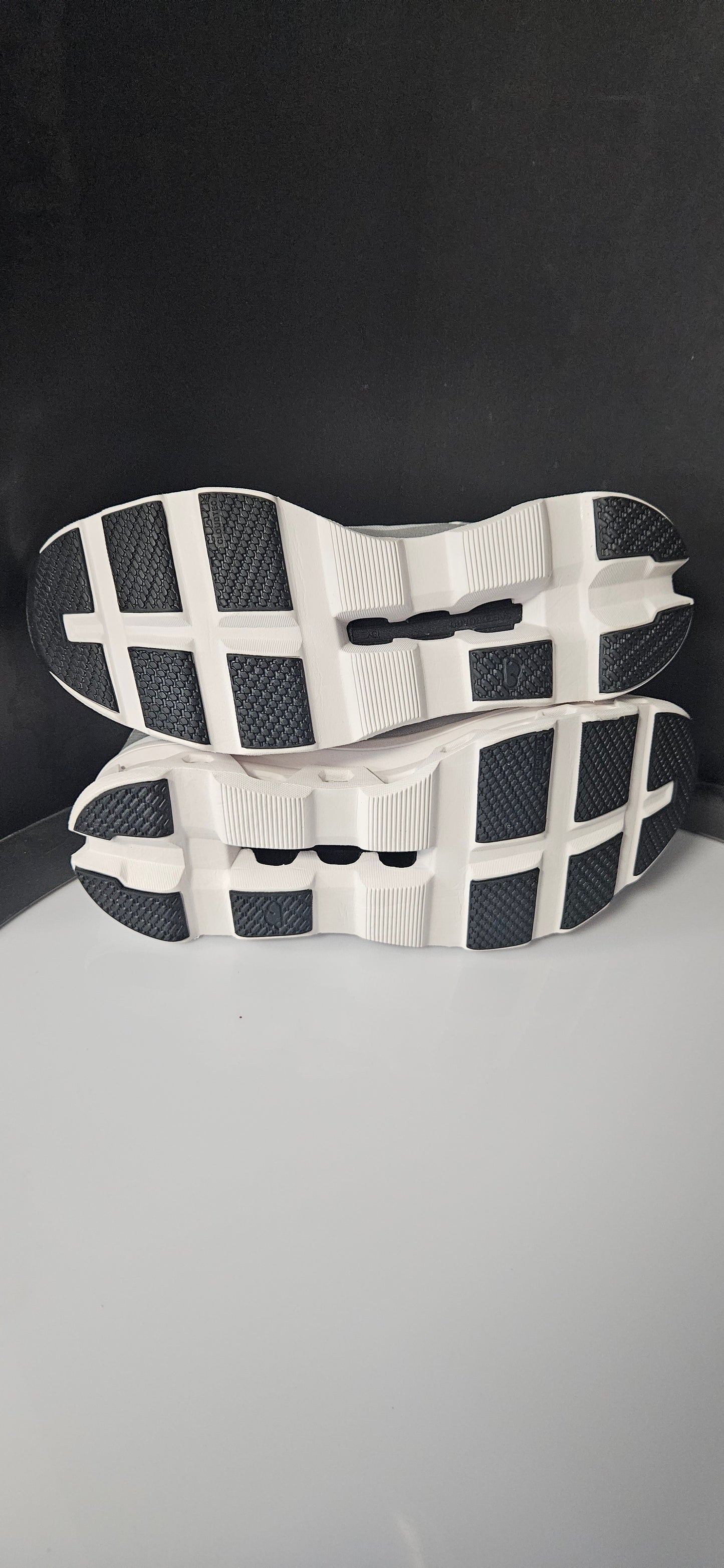 On Cloudmonster All White Size 10 Rrp £160