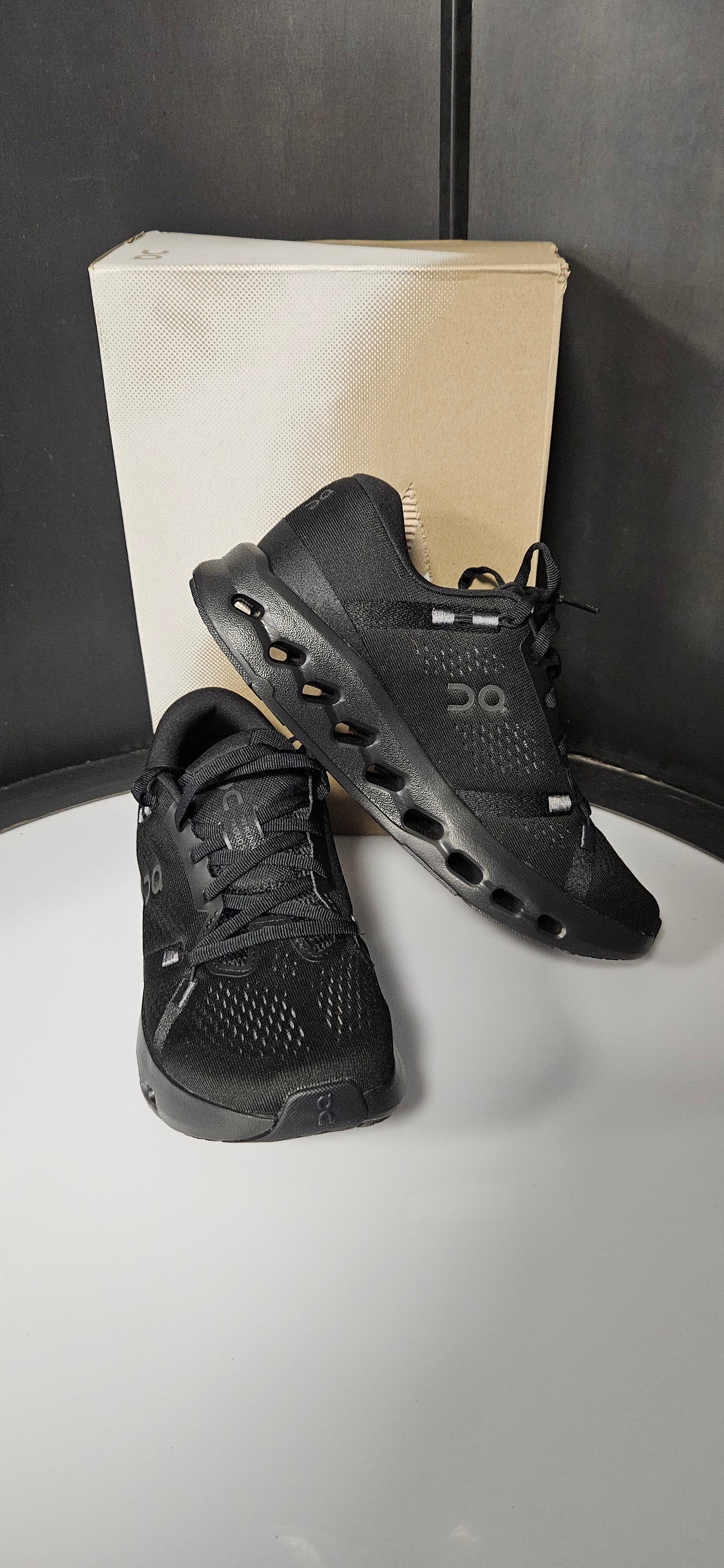 Women's Cloudsurfer 2 Black/Black Size 6 Rrp £150