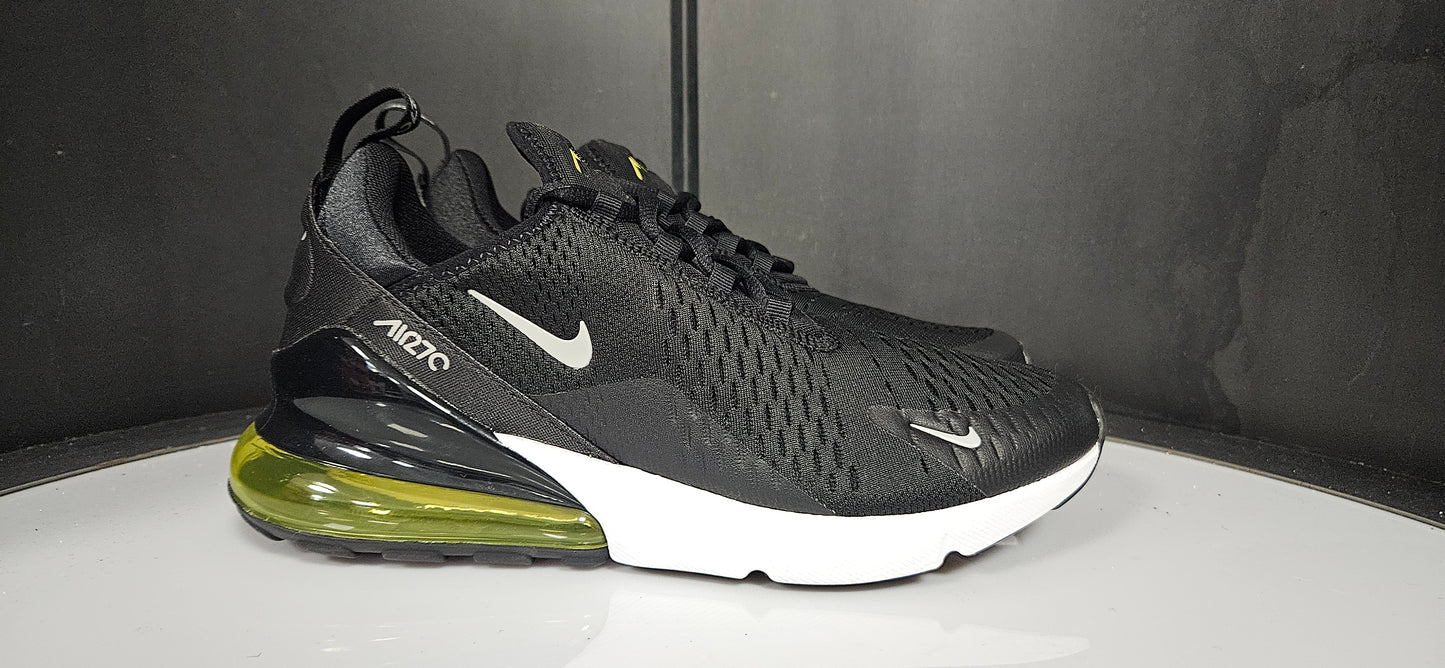 Nike 270's