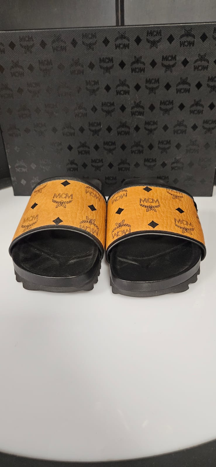 McM slides