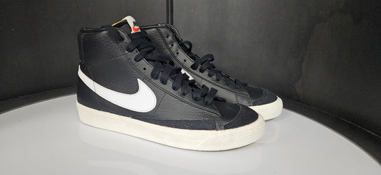 Nike blazer