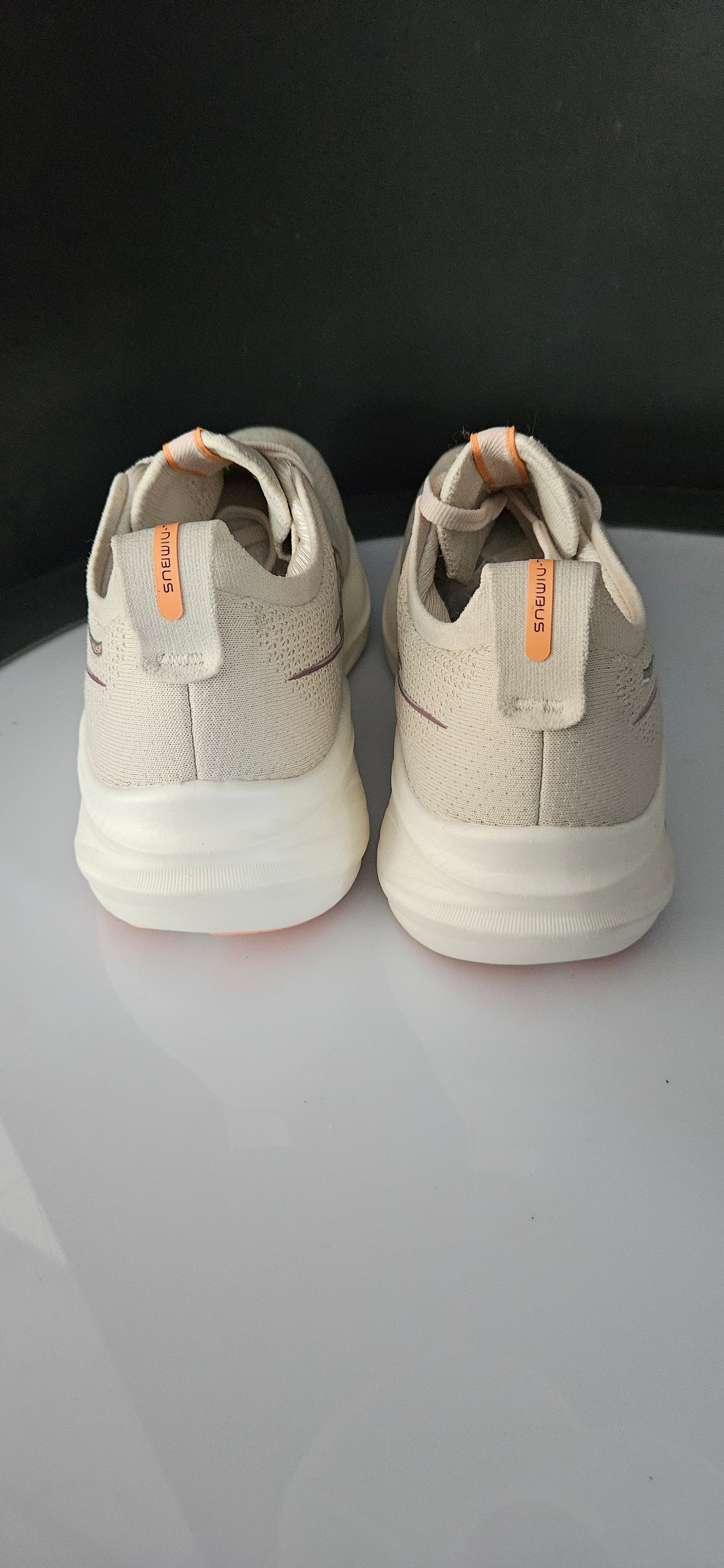 GEL-NIMBUS 27 Uk 4