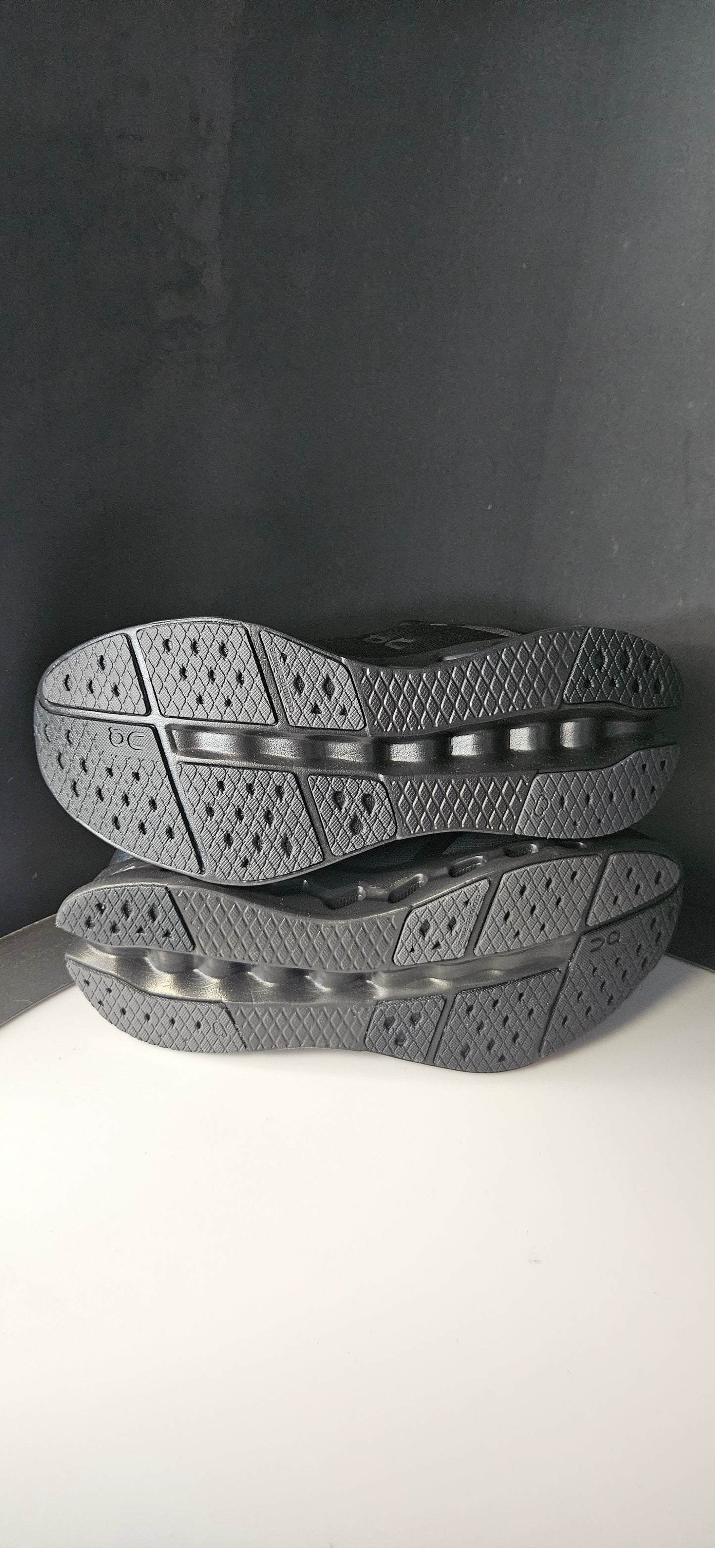 Men's Cloudsurfer 2 Black Size 8