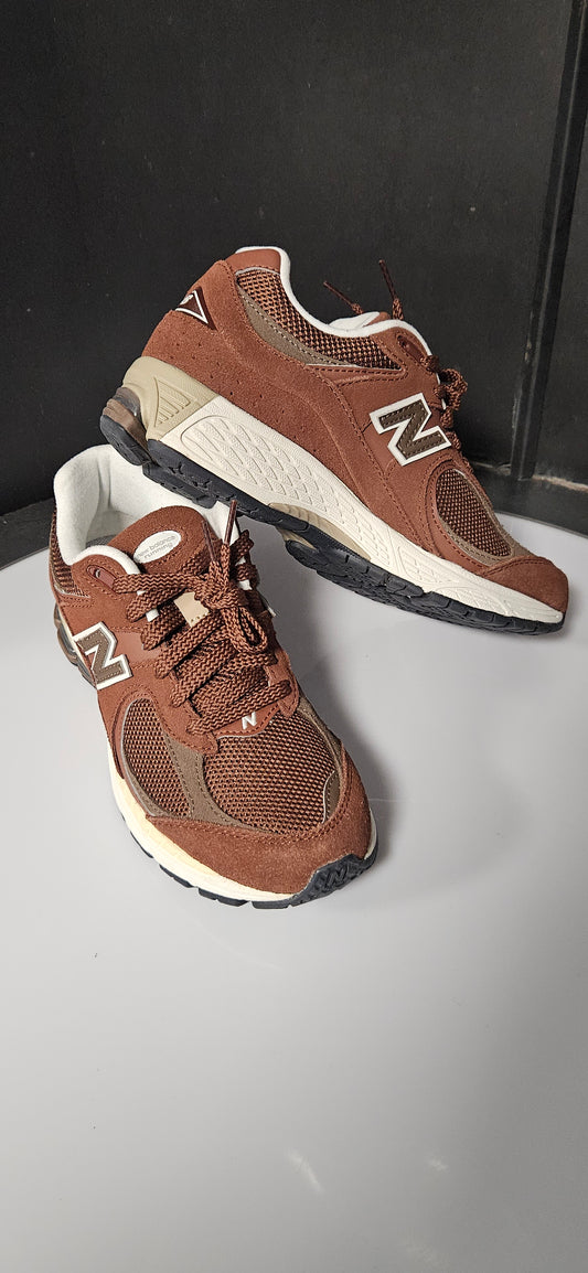 New Balance 2002R Brown Size 4.5 Rrp £130