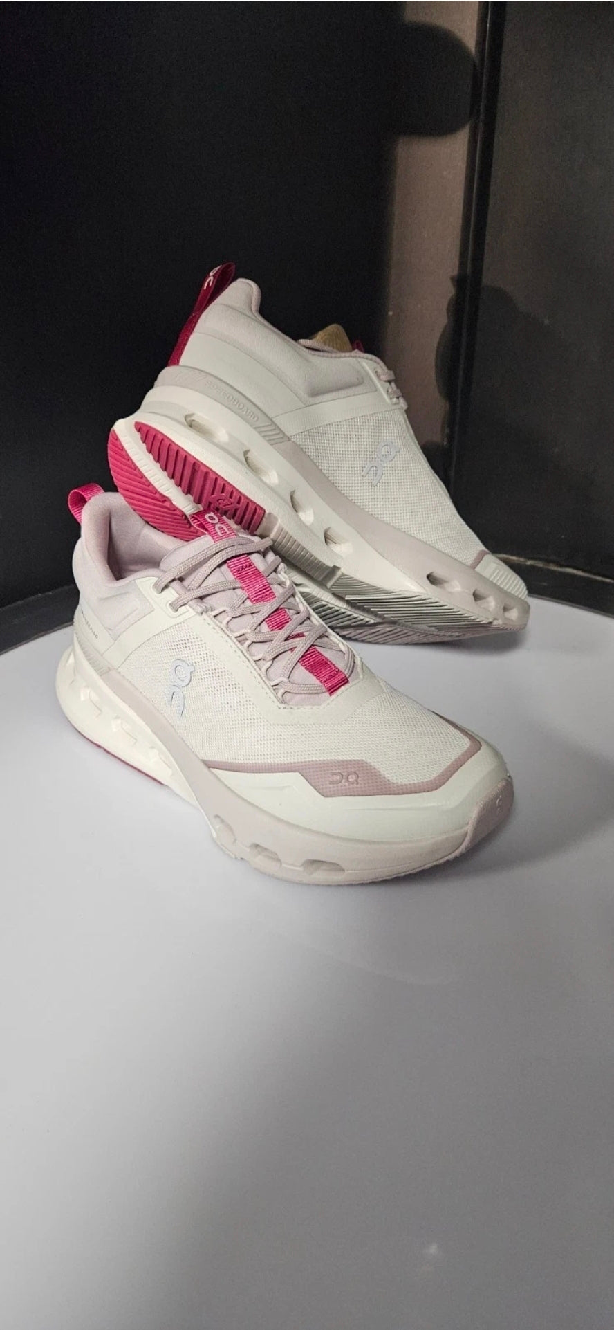 On Women's Cloudnova X trainers in the Ice/Fade Size 5 Rrp £150