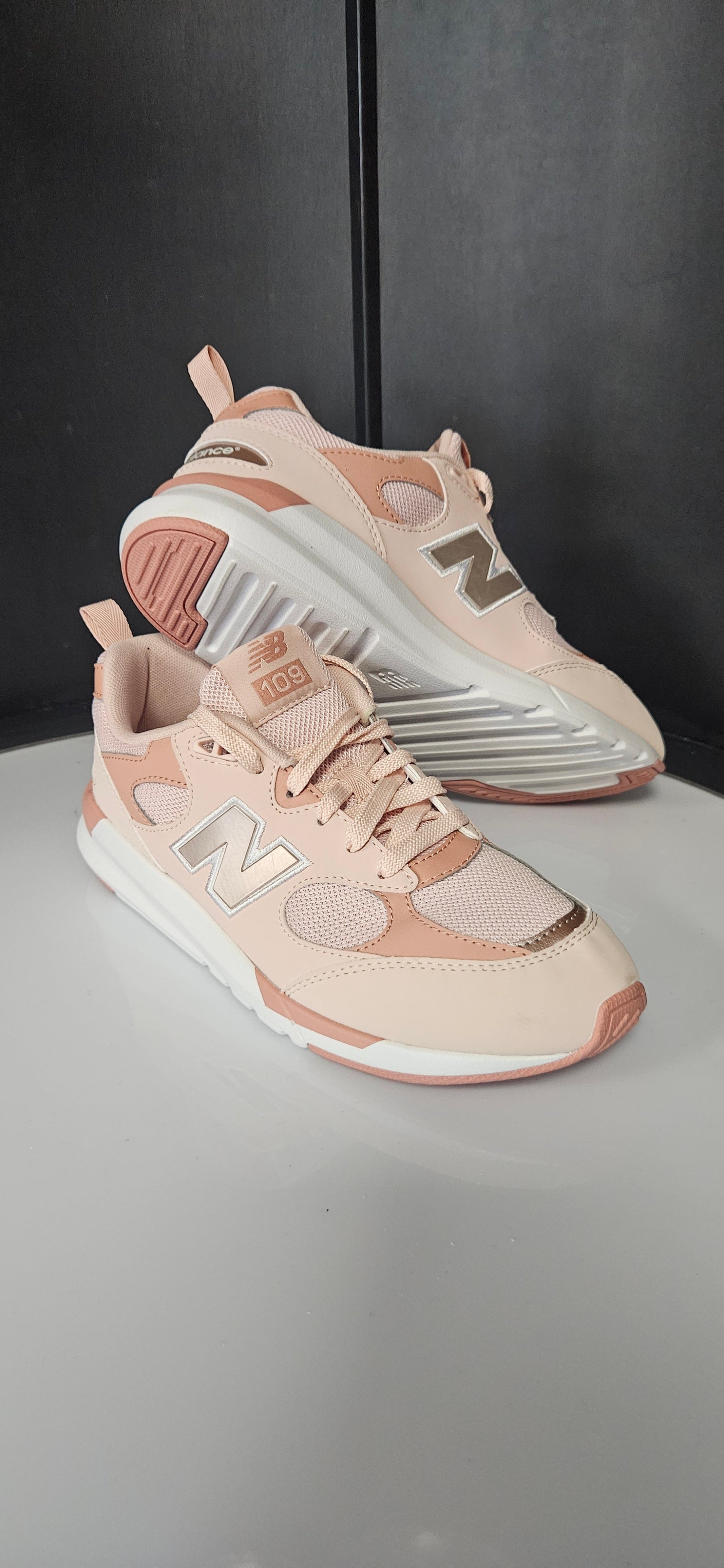 New Balance 109 Size 6.5