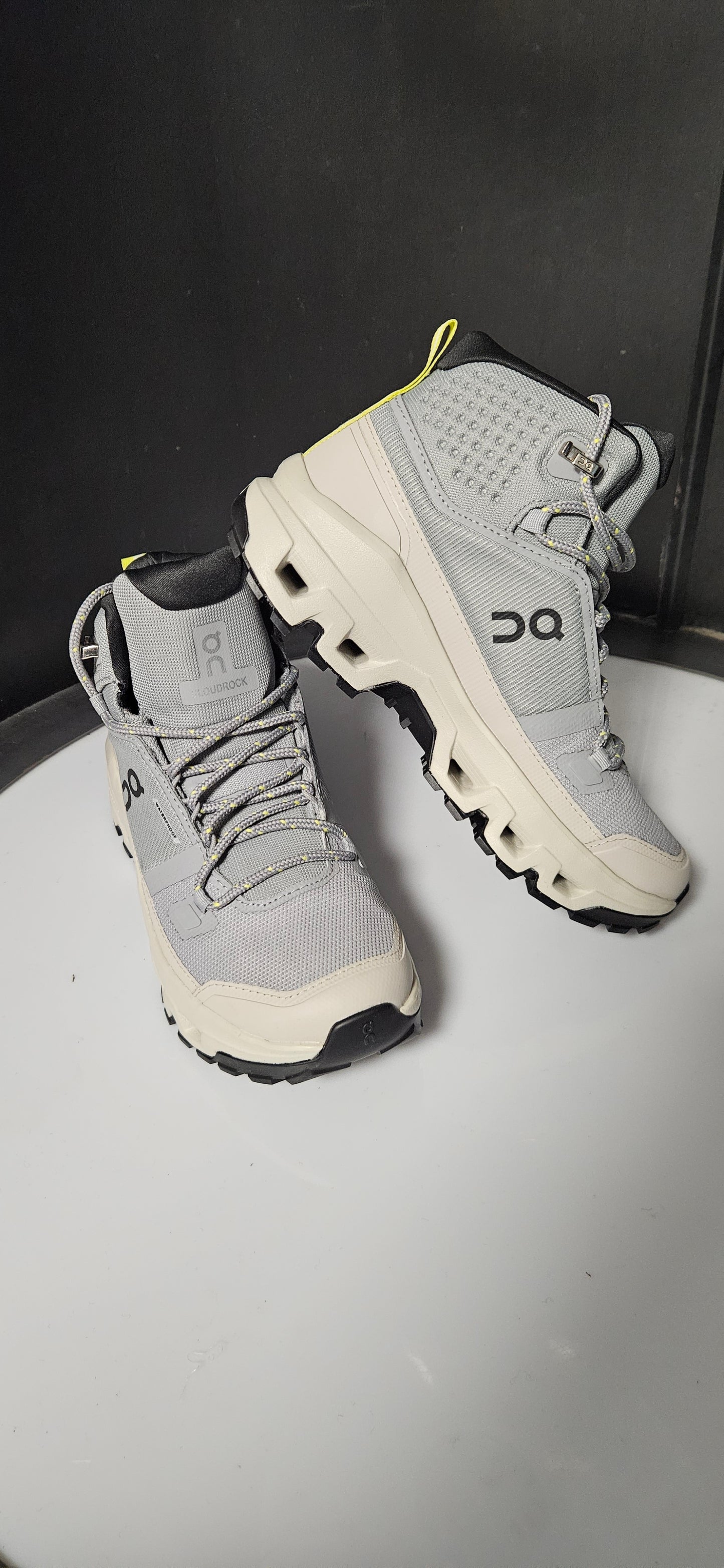 Women's Cloudrock Mid Waterproof  Alloy/Ice Size 4 Rrp £210