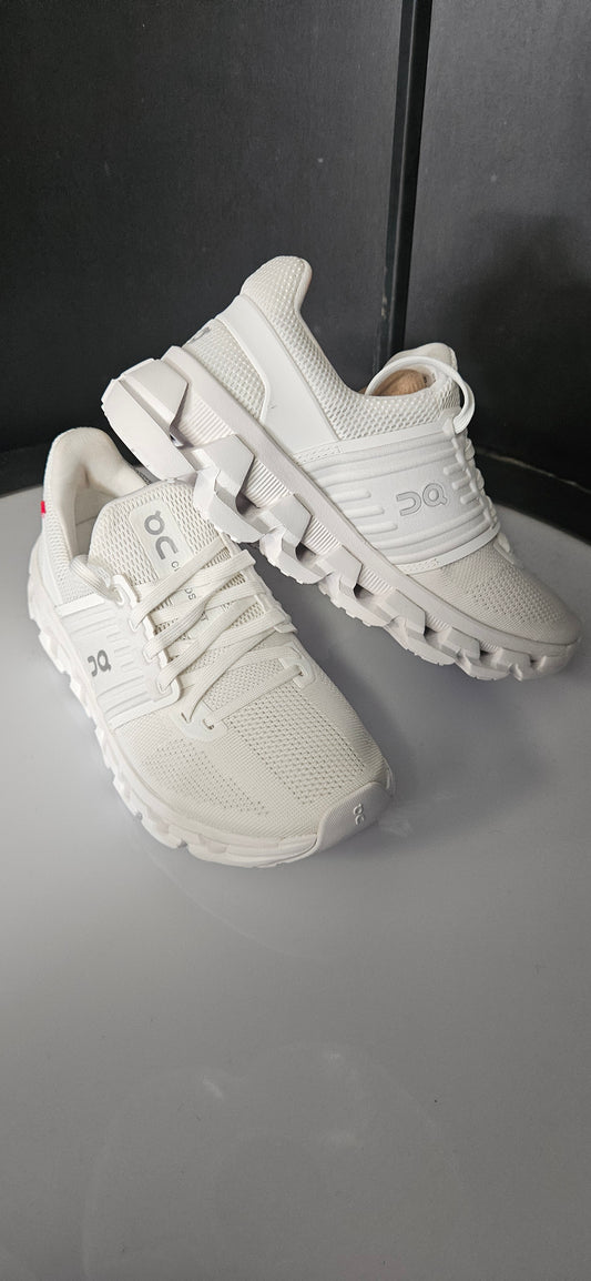 Womens Shoes On Womens Cloudswift 3 AD All White In Size 3 Rrp £150